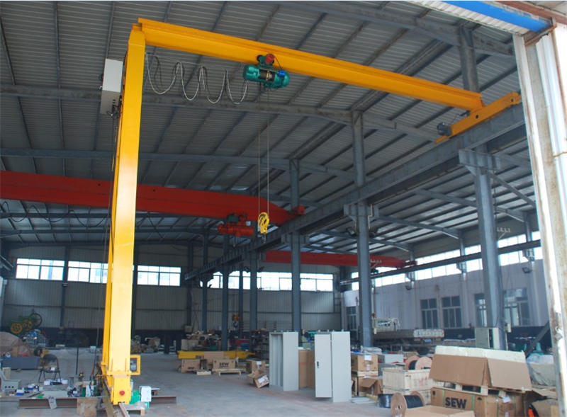 電動(dòng)葫蘆半門式起重機(jī).jpg